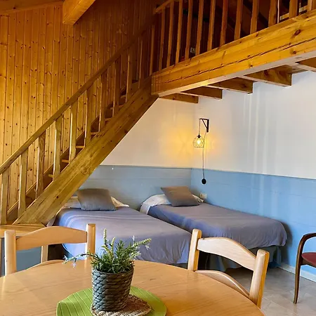 勒科尔茨公寓酒店 3* 利维亚