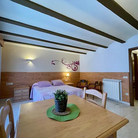 Les Corts Aparthotel