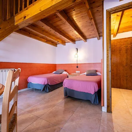 Les Corts Aparthotel *