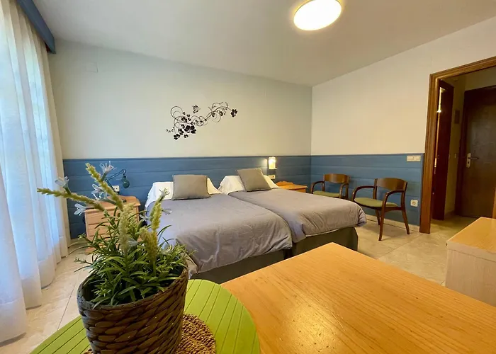 Apartahotel Les Corts 3*